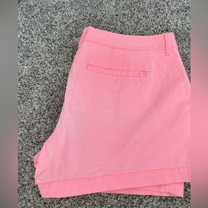 Old Navy pink chino shorts size 8